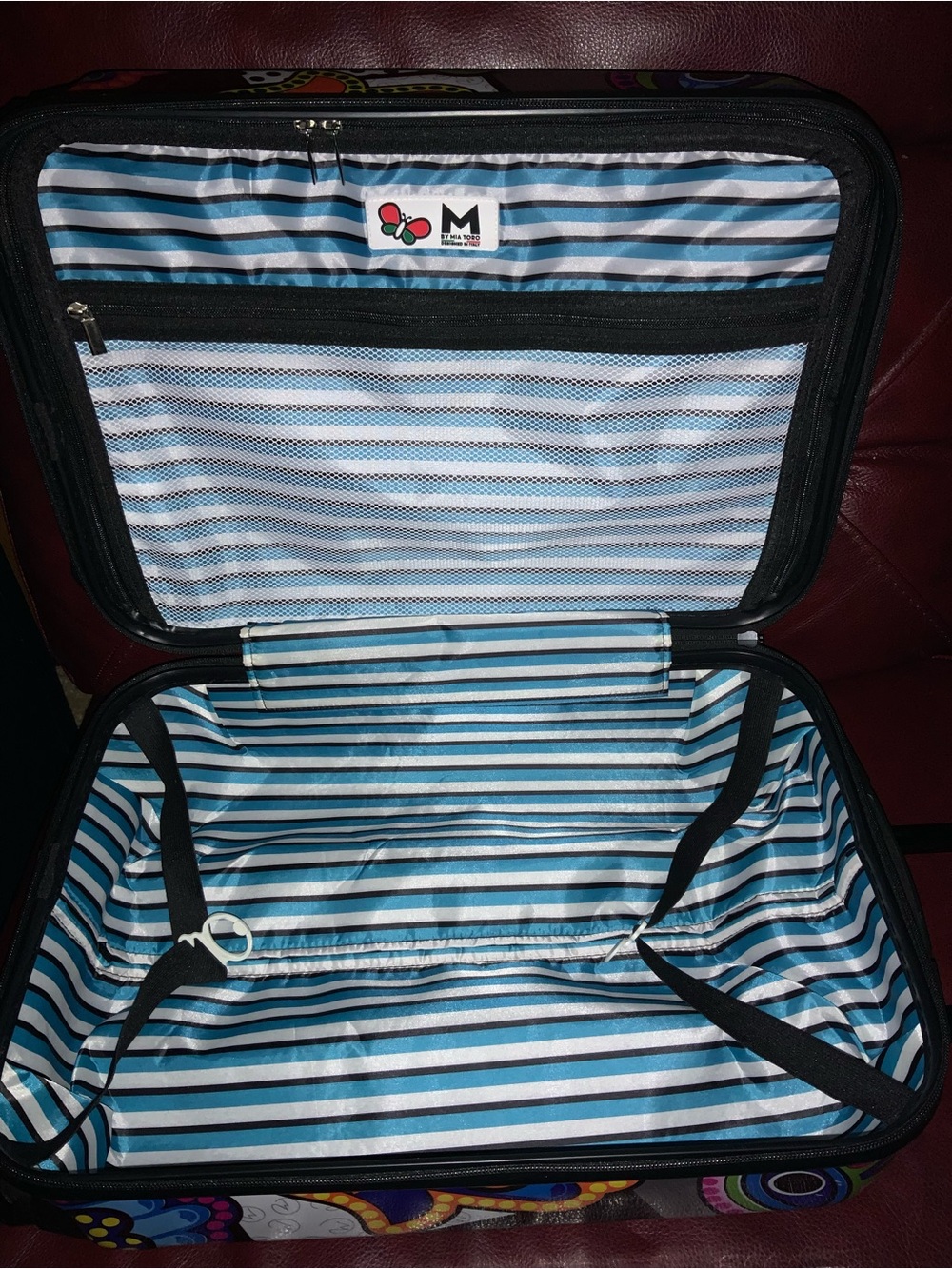 Mia Toro Peace And Love Hardside 24 Inch Luggage Made In Italy - Picture 3 of 6